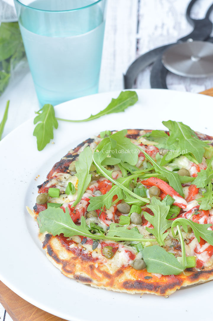 Snelle panpizza maken met zelfrijzend bakmeel