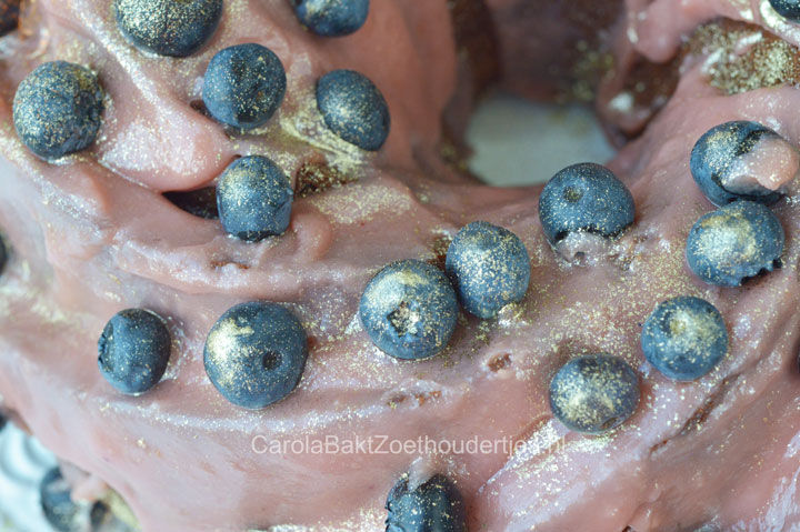Aardbeien karnemelk Bundt cake