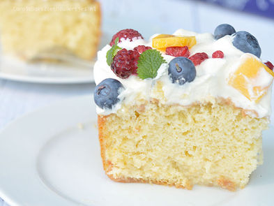 Tres leches cake met drie soorten melk