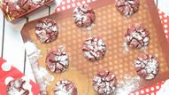 Red velvet koekjes met witte chocolade