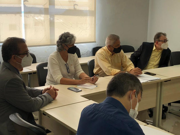Reitora da UFG- Angelita Lima visita FIEG junto a CIC.
