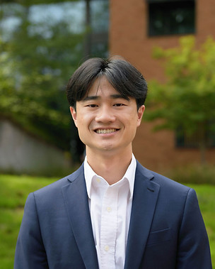 Michael_Chang_Headshot.jpg