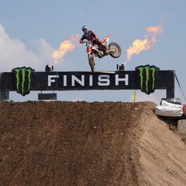 MX2'DE 2022 ŞAMPİYONU TOM VIALLE 