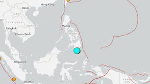 M7.8 Earthquake SMASHES Philippines 