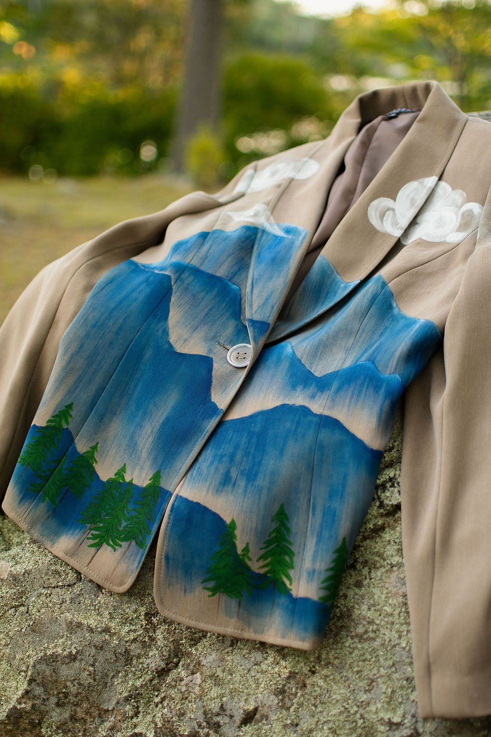 Thumbnail: Blue Mountains blazer detail