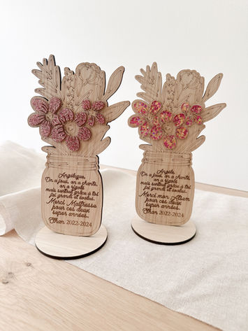 Pot bouquet de rose en bois personnalisé