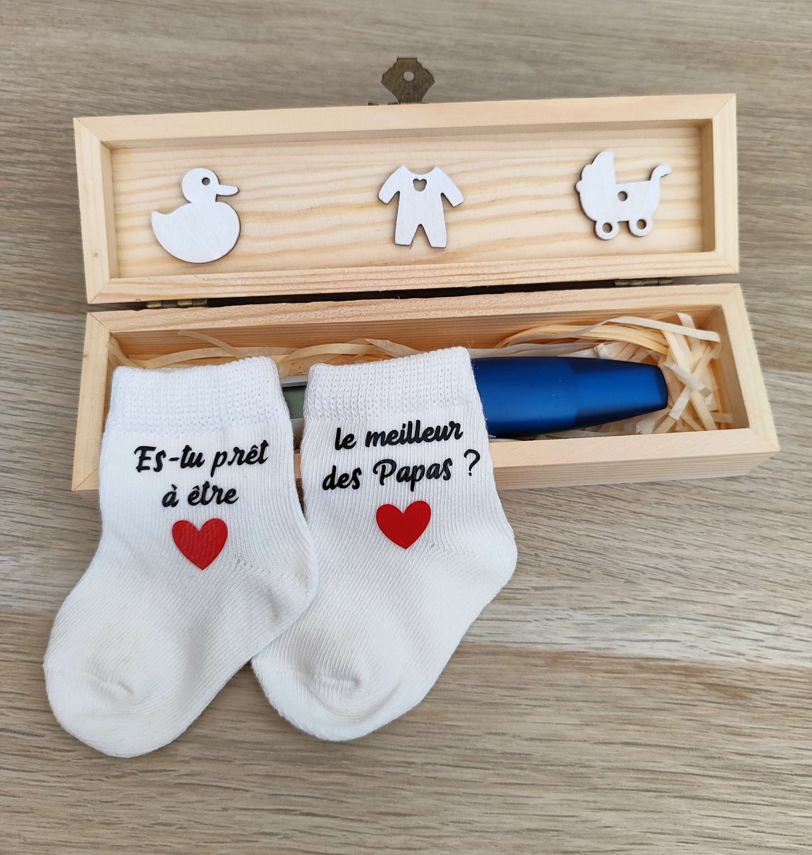 Coffret bois - Chaussettes bébé - Meilleur Papa - Rouge
