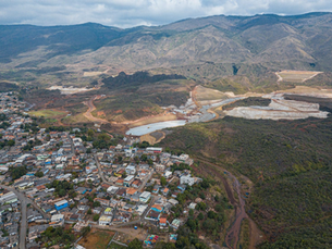 Minério-dependência em Ouro Preto e o Distrito de Antônio Pereira