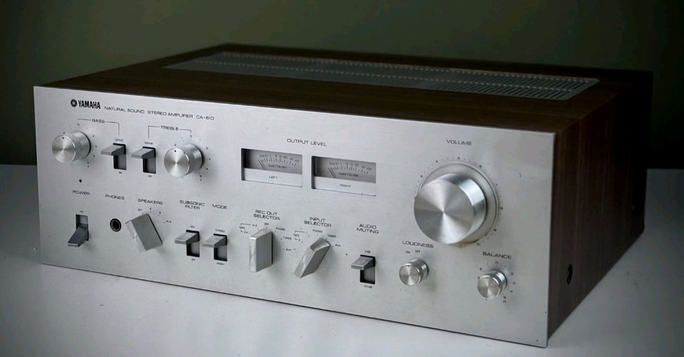Vintage hi-fi audio equipment sales in Leicester – classic amplifiers and stereo systems
