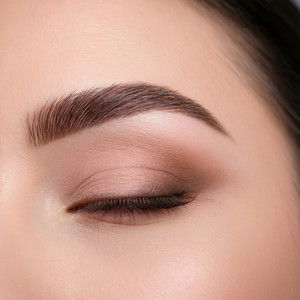 Diseño de Cejas Micropigmentadas