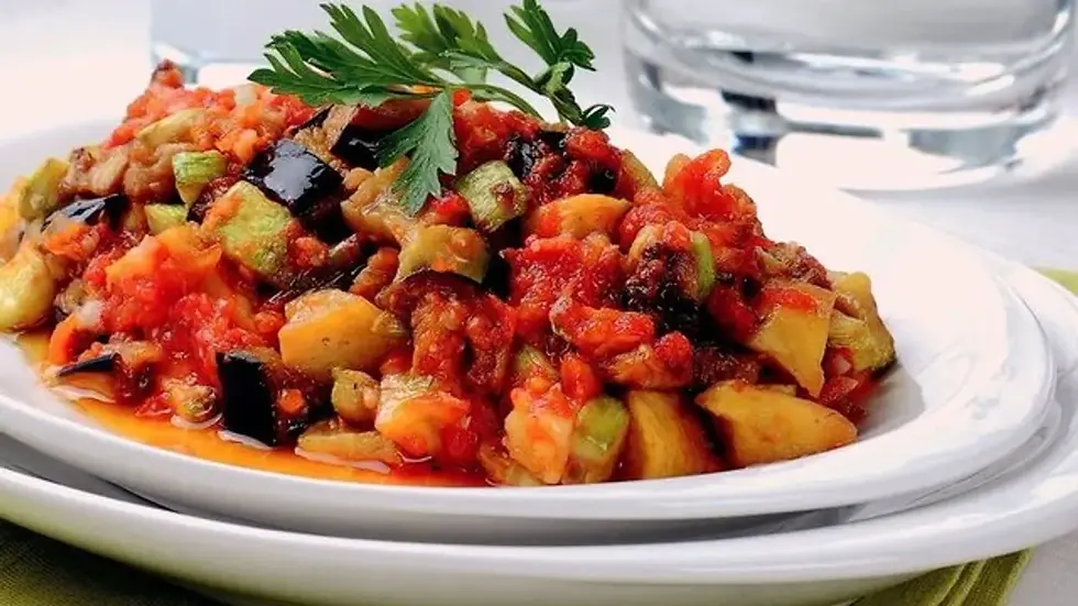 Saksuka-Nasil-Yapilir-Pratik-Lezzetler