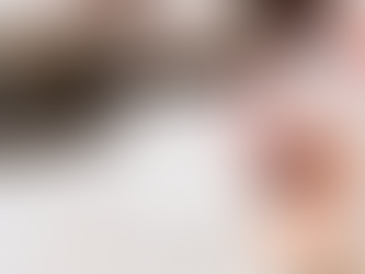 🍾 Do you hate paying for shipping, but love gifts?! Join the club!🥂