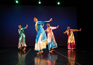 Duniya Dance and Drum