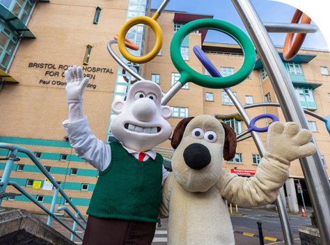 Wallace & Gromit outside hospital
