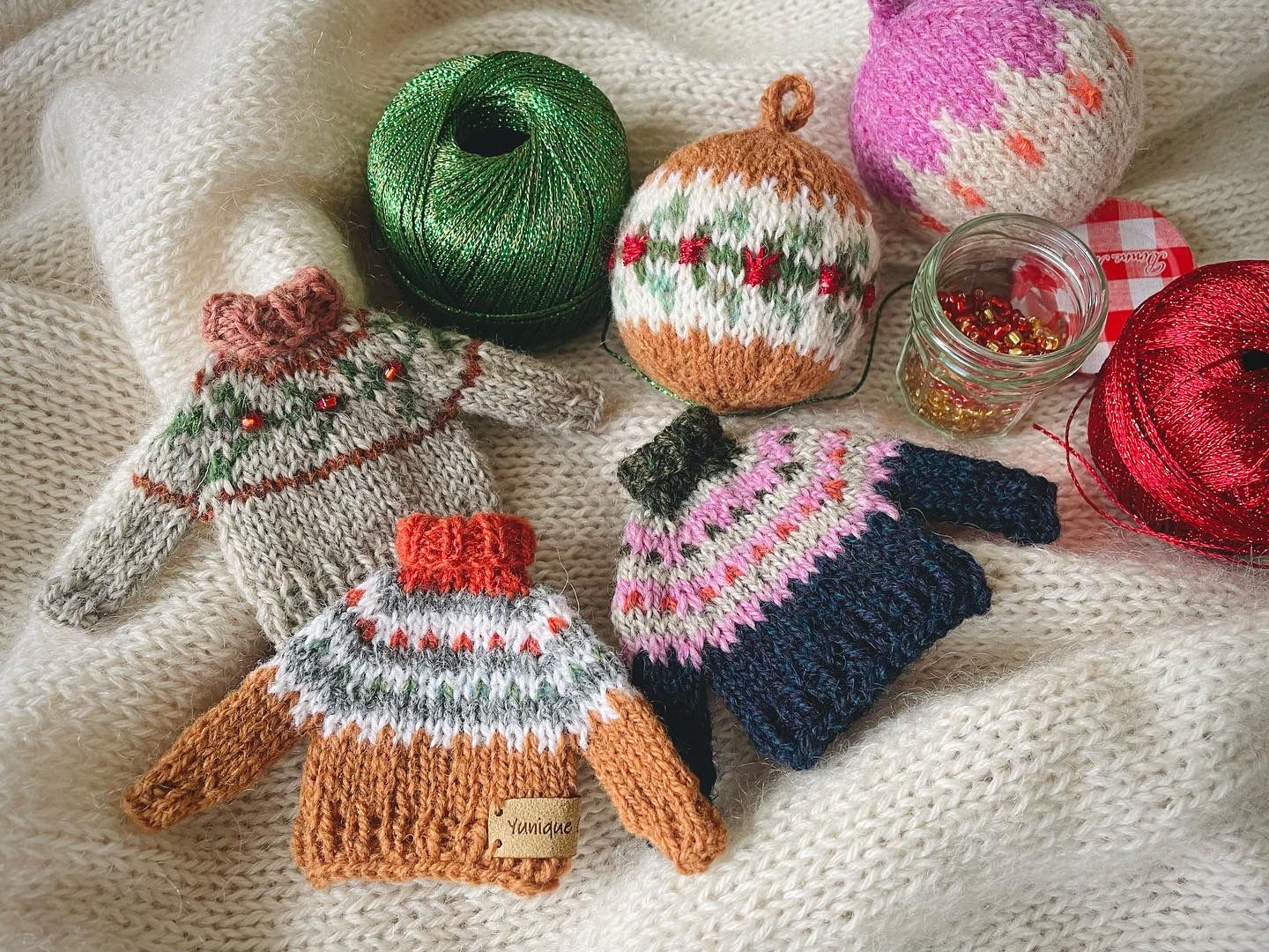 Sweater Ornaments 2023