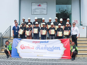 Argon Peduli Salurkan Bantuan Ramadan bagi TKBM dan Komunitas Sekitar NDC Cikarang