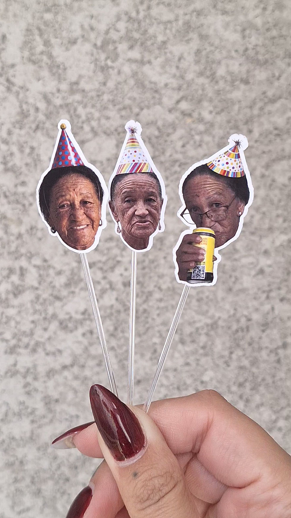 Miniatura: TOPINHOS PERSONALIZADOS PARA DOCES E CUPCAKES – 4 CM