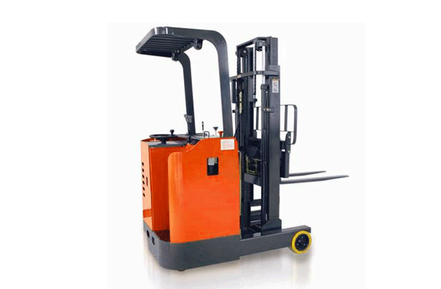 apilador pasillo estrecho FBE 2500KG.gif
