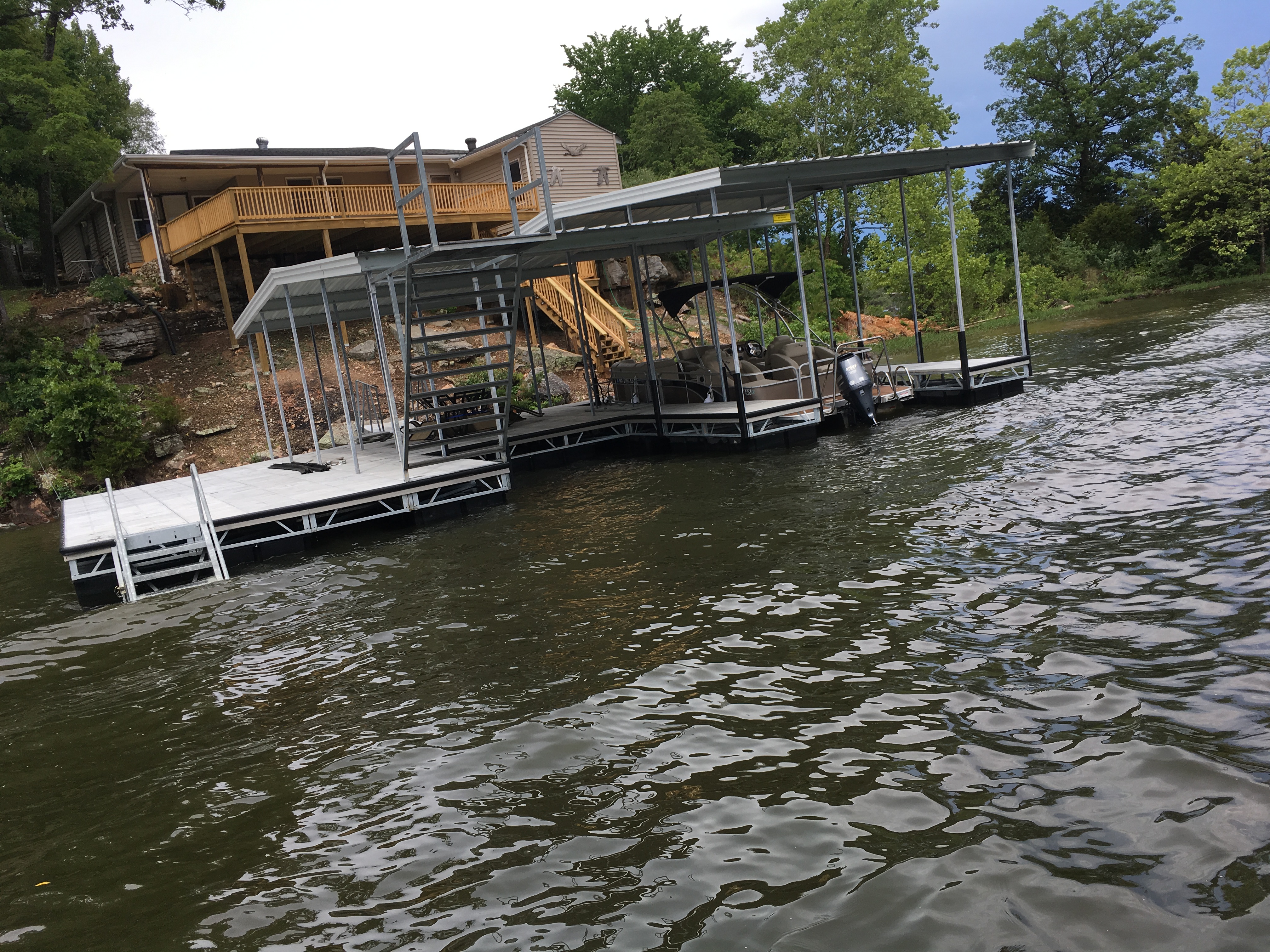Floating Boat Dock Builders, Dealers and Repair Midwest Docks