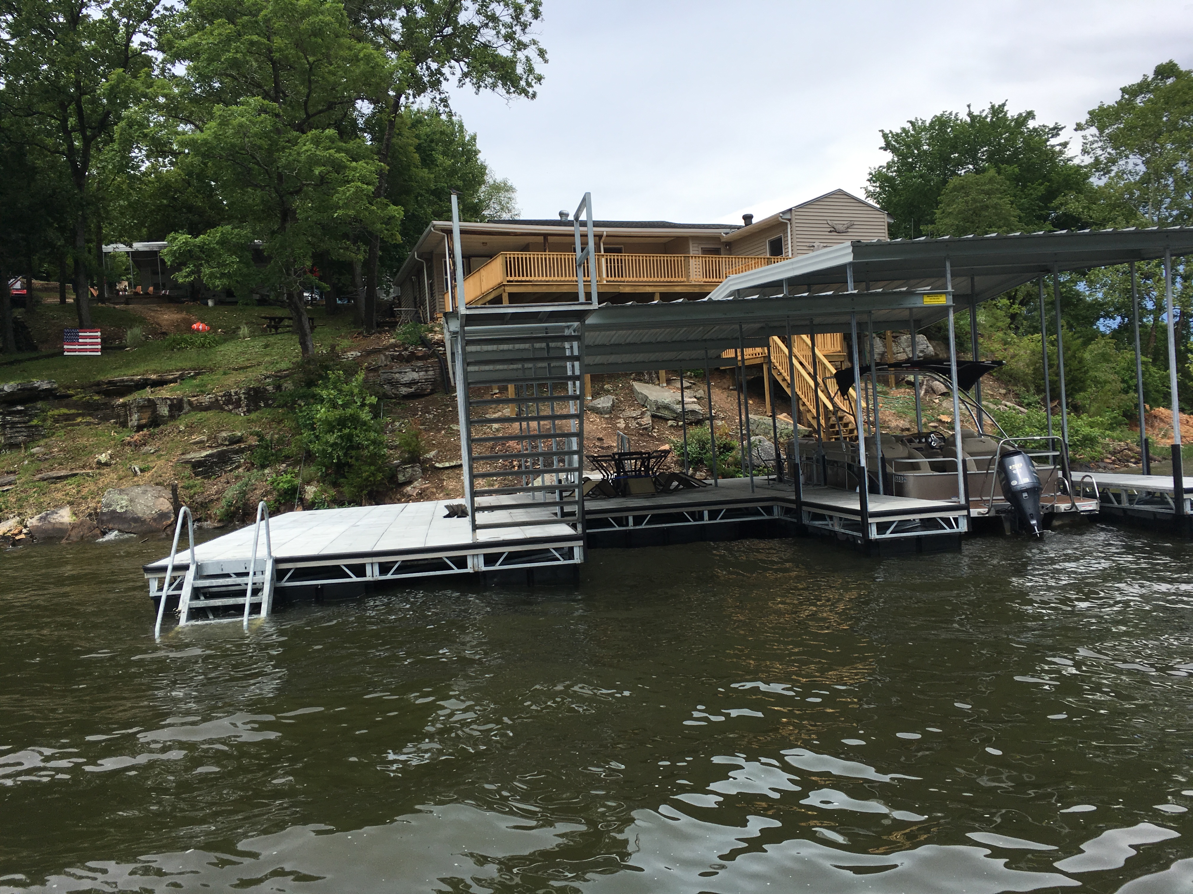 Floating Boat Dock Builders, Dealers and Repair Midwest Docks