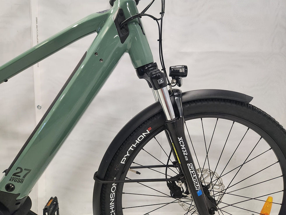 Miniature : Moustache Samedi 27 X-Road