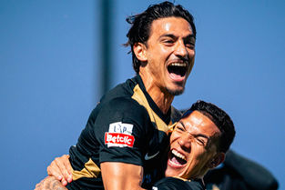 Alverca bate Arouca e garante manutenção