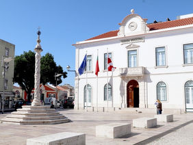 Câmara alerta para “falsas” chamadas para idosos