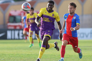 Alverca abre campeonato com empate frente ao Oliveira do Hospital