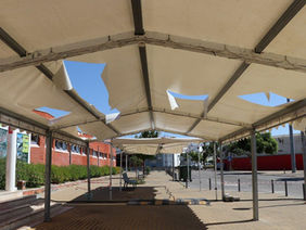 Coberturas do centro de vacinação vandalizadas em Azambuja