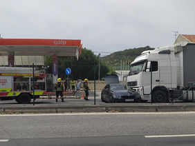 Acidente complica trânsito em Vila Franca