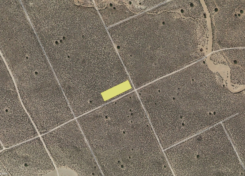 Miniatura: Fabulous 0.5 Acre Property For Sale Near Process Blvd. In Rio Rancho,NM!
