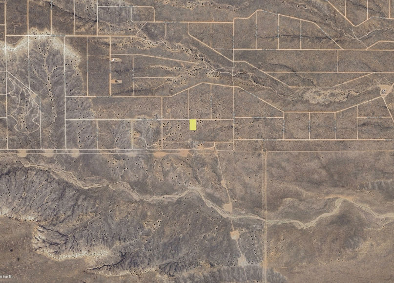 Miniatura: Hurry! This 1 Acre Property Won't Last Long. Financing! Act now!