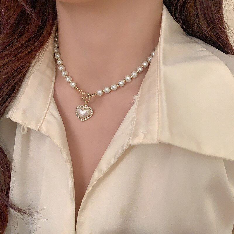 Thumbnail: Pearl Heart Elegance Necklace