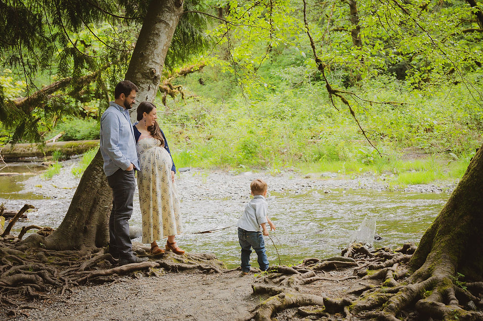 Maternity session by the creek at Goldstream Provincial Park, B.C.