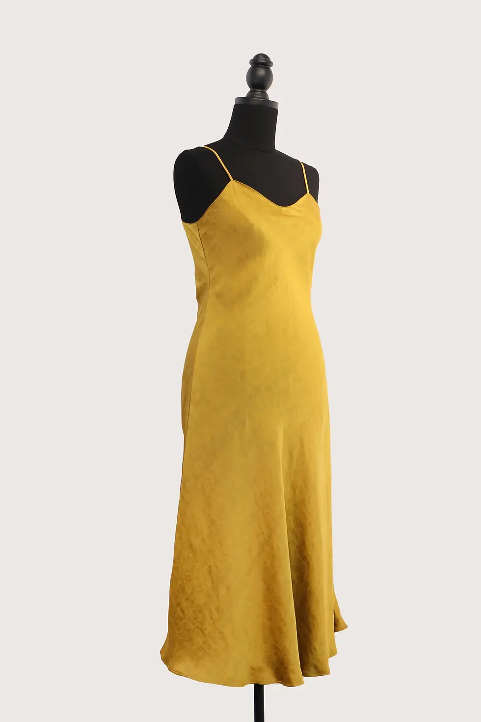 Thumbnail: "Golden Mist" Xiangyun Silk Slip Dress 金霧香雲紗吊帶裙