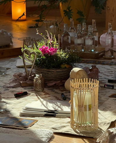 Sisterhood Journey-Retreat-Herbst2025.jpeg