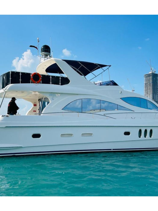 YATCH RENTAL DUBAI MARINA