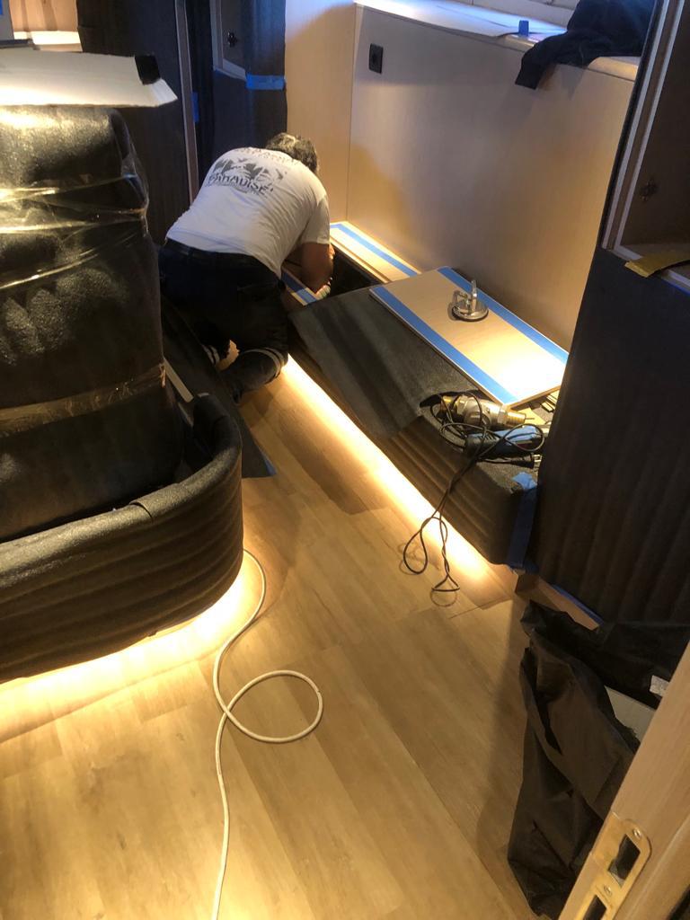 Explorer Yacht Cabin