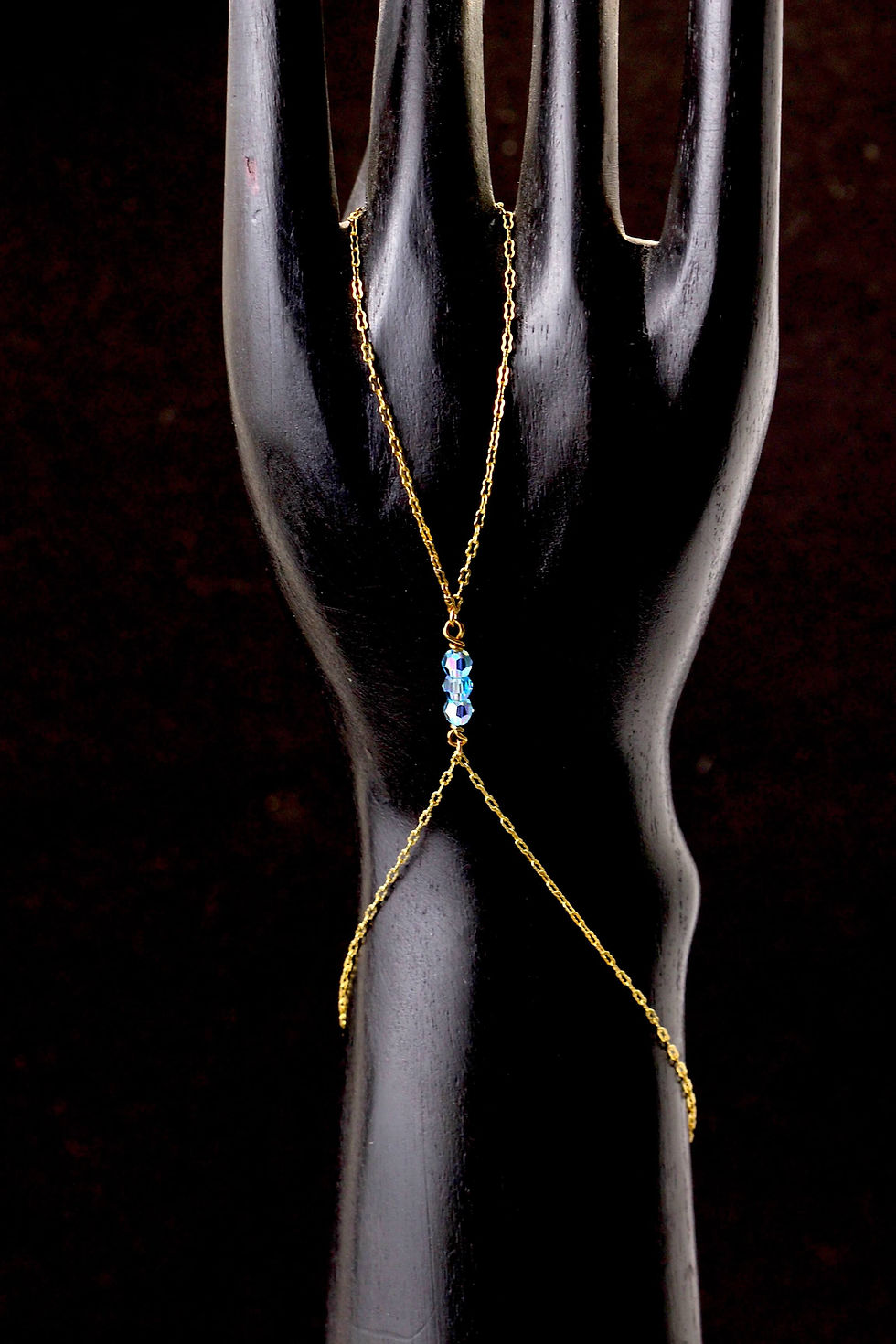 Thumbnail: Gold Vermeil {Water Saphire} Swarovski® Handchain