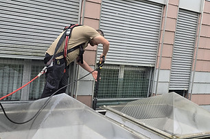 Spezialreinigung für besondere Anforderungen – empfindliche Oberflächen Zürich ADEKA Facility