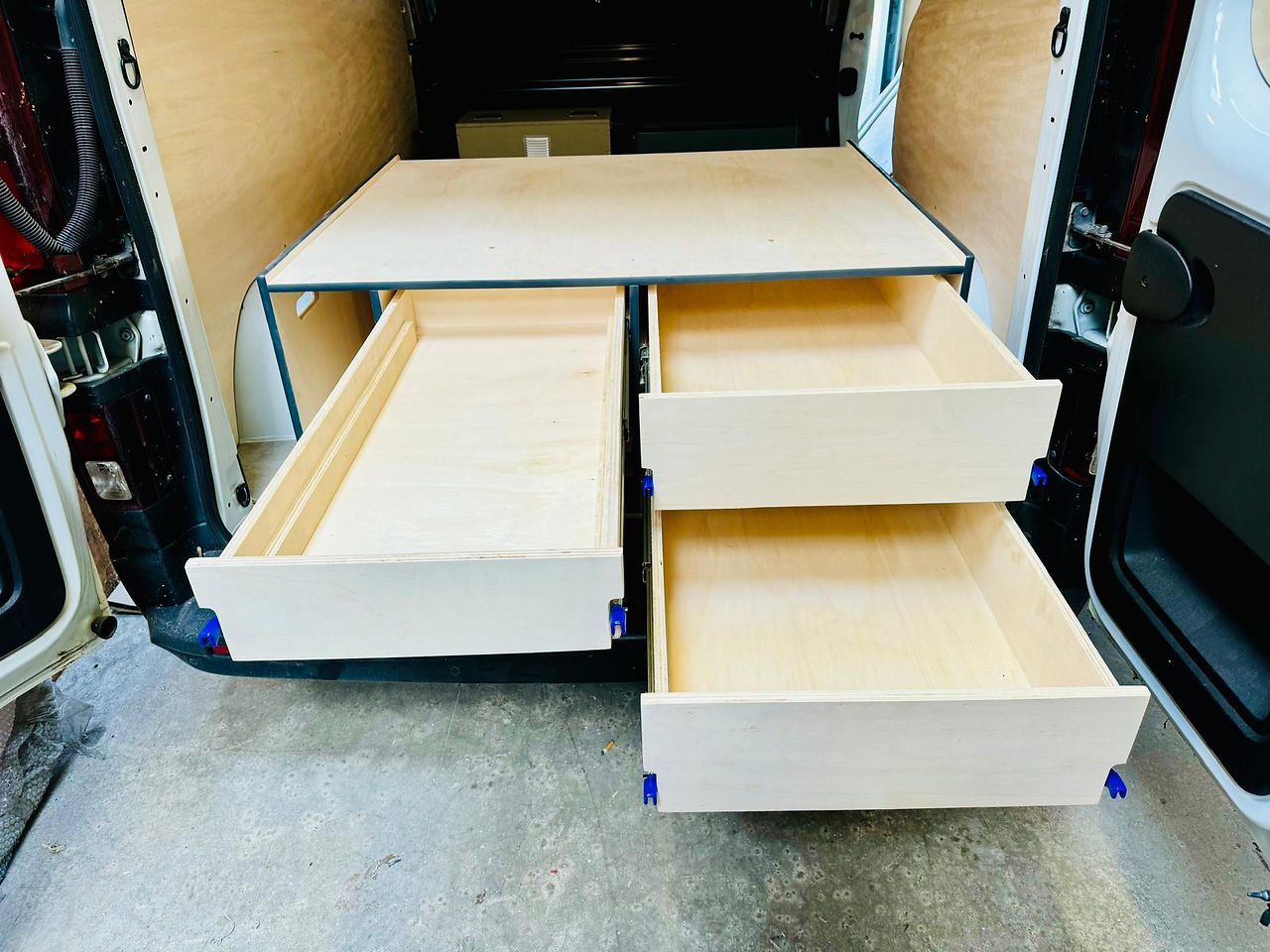 Box bois voyage van