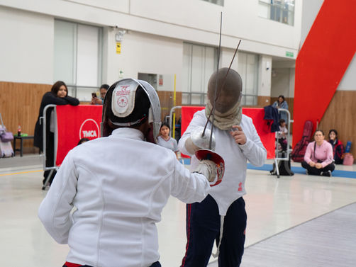 ¡La esgrima llegó a Pueblo Libre! Una tarde de duelos, aprendizaje y reconocimientos en la YMCA Perú