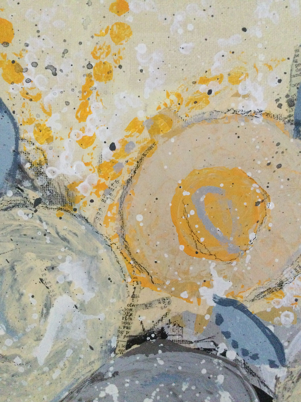 Thumbnail: Pale yellow and blue flowers in vase