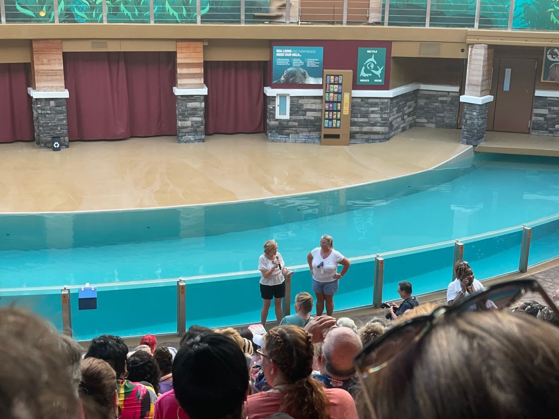 SeaWorld Orlado stage