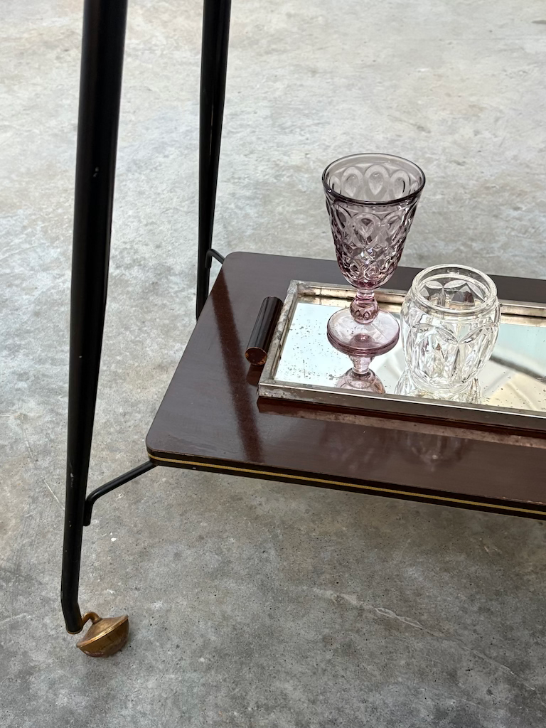 Miniature : Desserte à roulettes