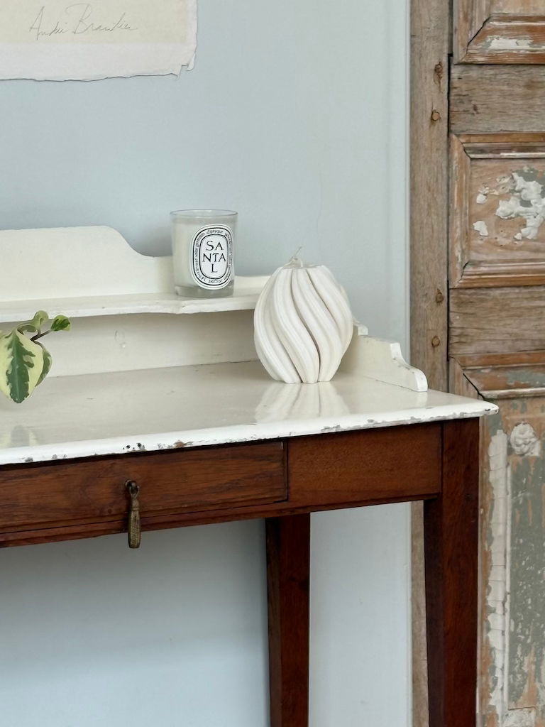 Miniature : Ancienne coiffeuse