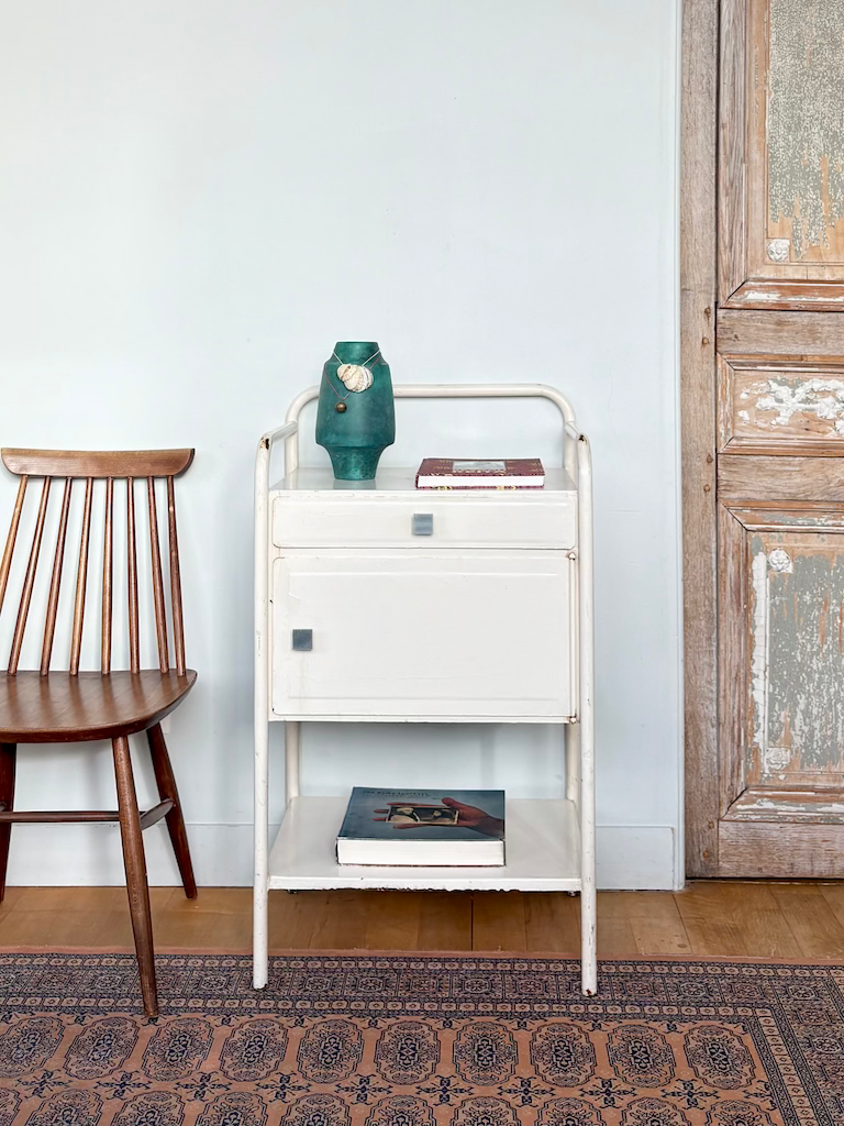 Miniature : Petit meuble industriel