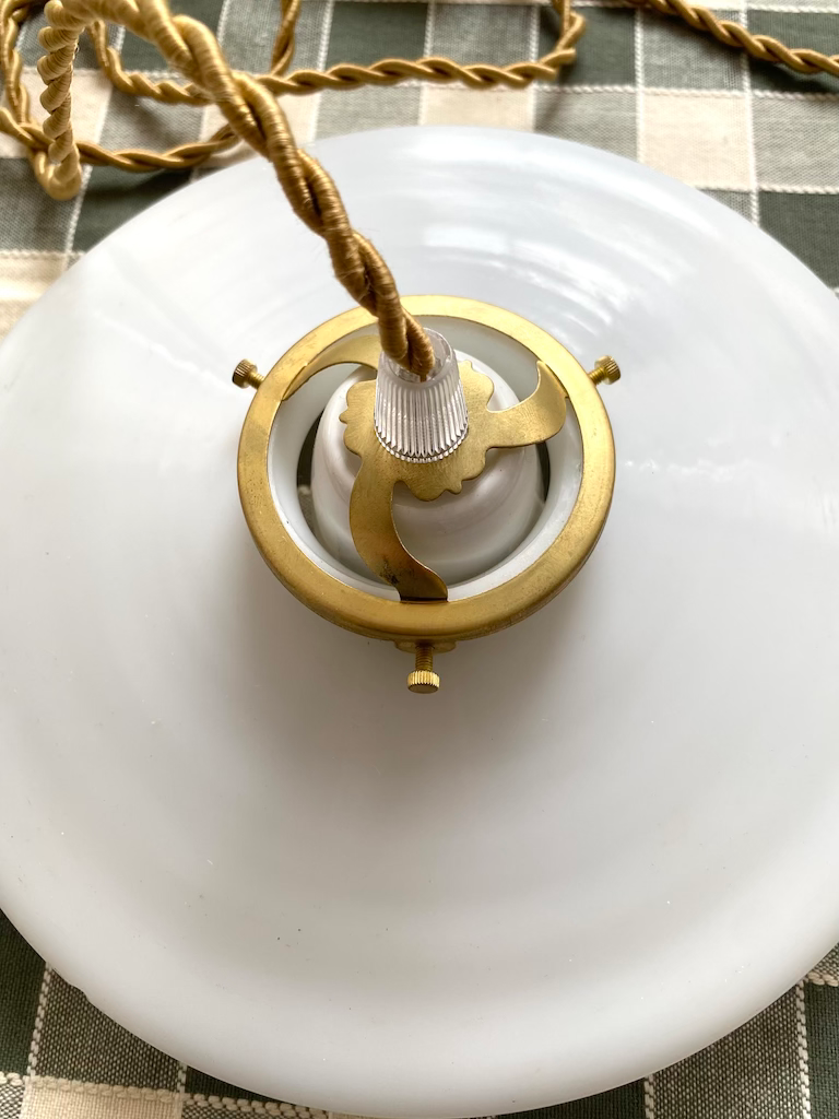 Miniature : Collection HIVER - Lampe baladeuse opaline blanche