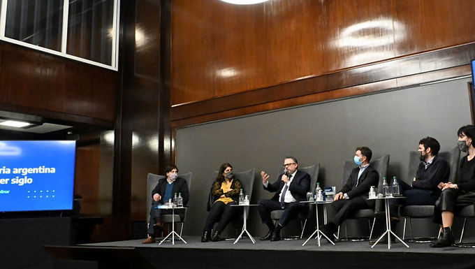 CADIEM participó de la presentación del libro "La industria argentina en su tercer siglo"
