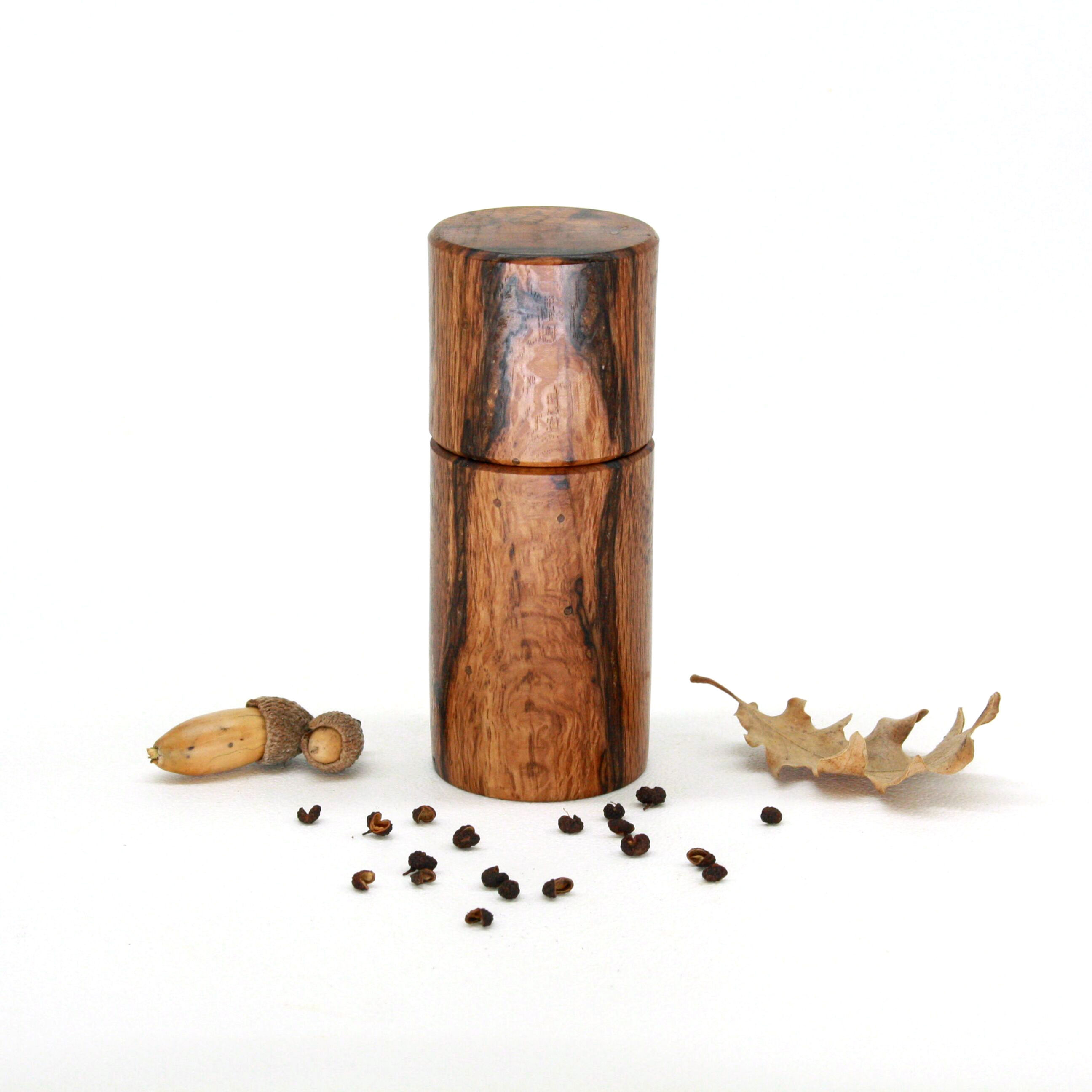 Moulin Brondel à poivre, à sel et à épices, poivrier artisanal en chêne liège